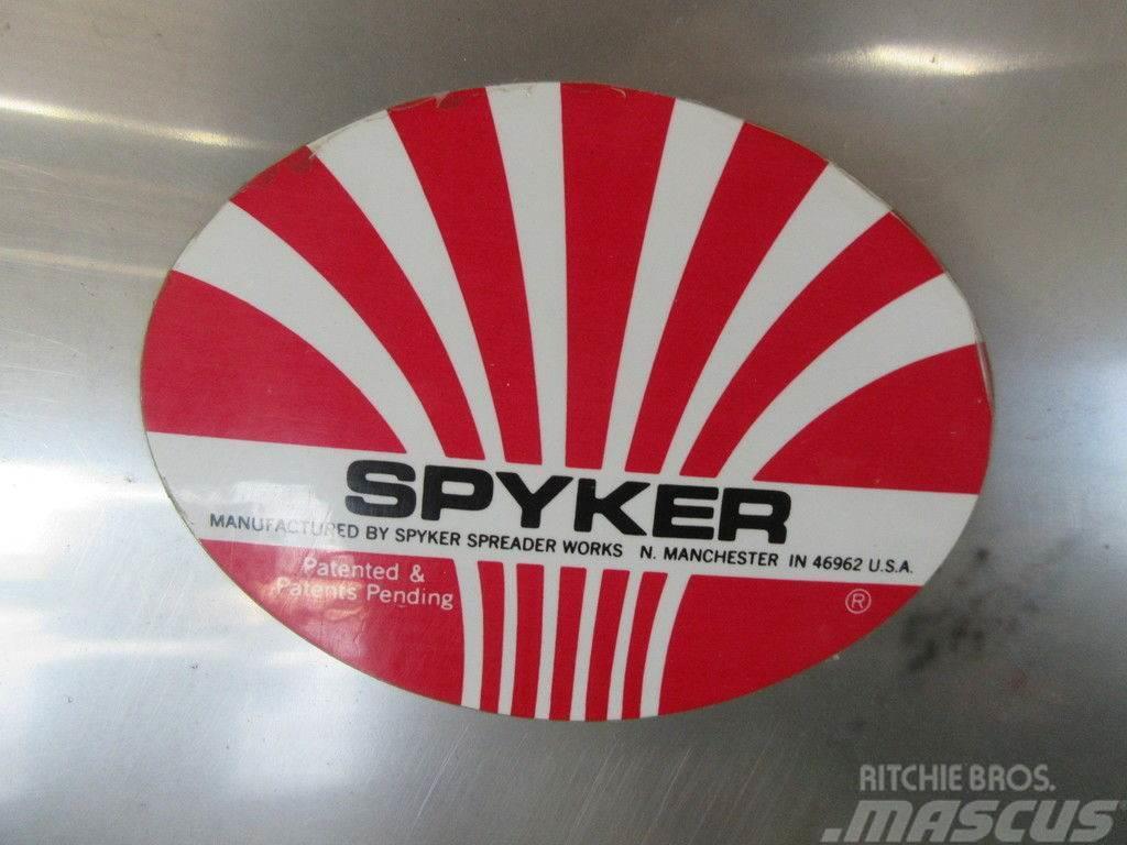  Spyker 133432 Sypače písku a soli