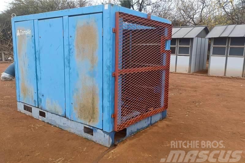  Silent Generator or Compressor Box Container Ostatní generátory