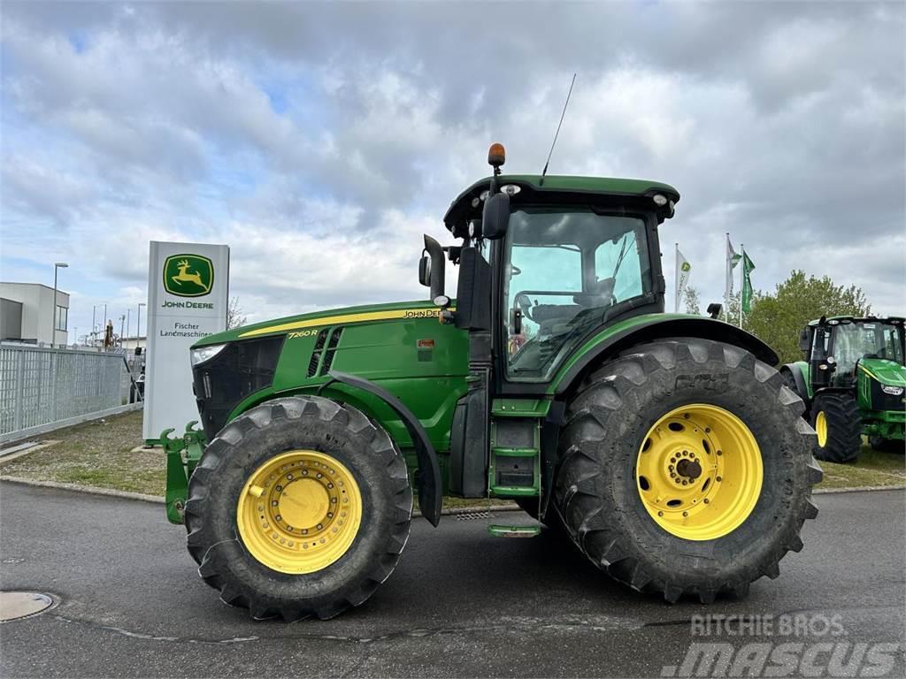 John Deere 7260R Traktory