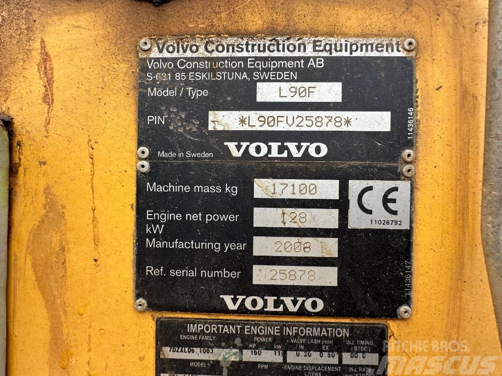 Volvo L 90 F Kolové nakladače