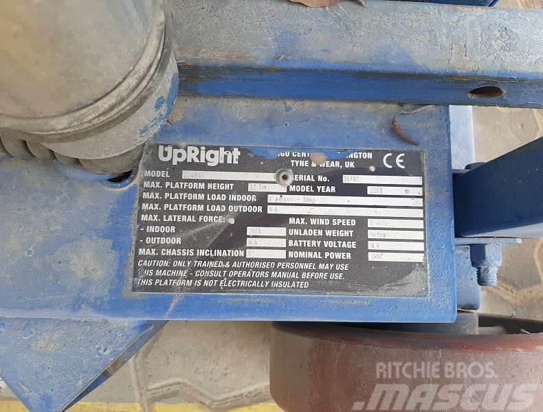 UpRight UL40AC Další zvedače a plošiny