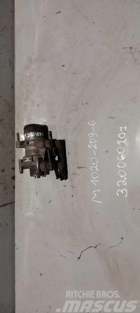 MAN TGA valve 320060101 Převodovky
