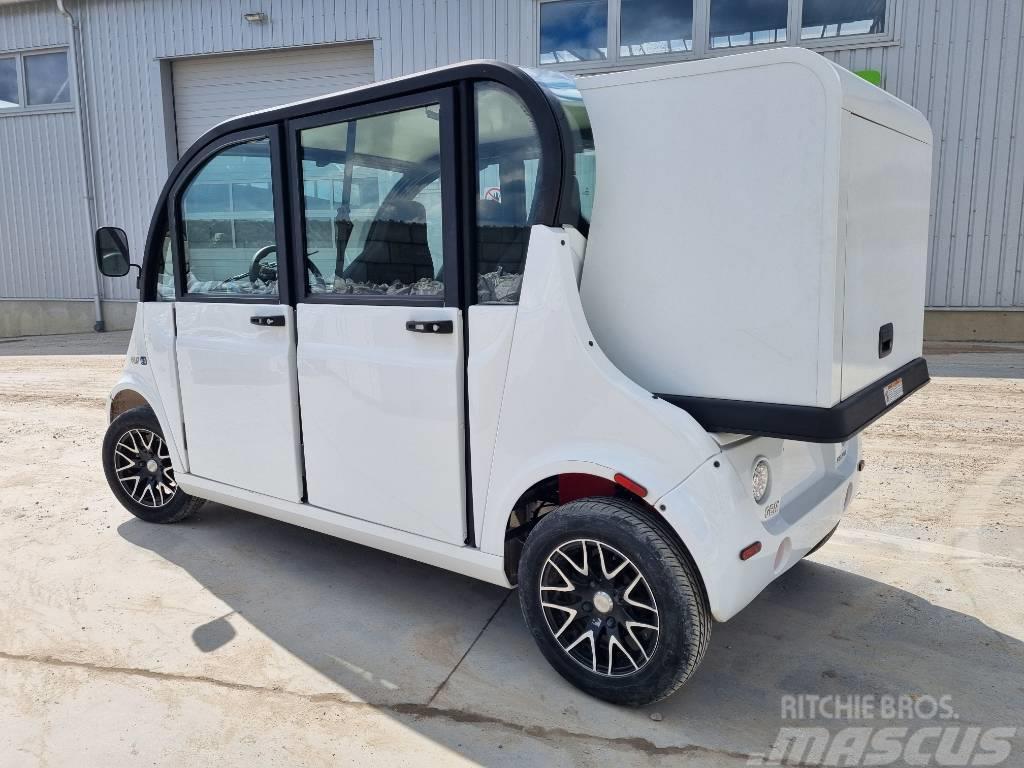 Polaris GEM E4 Electric 4x2 VEHICLE ELECTRIC WHITE Minibusy