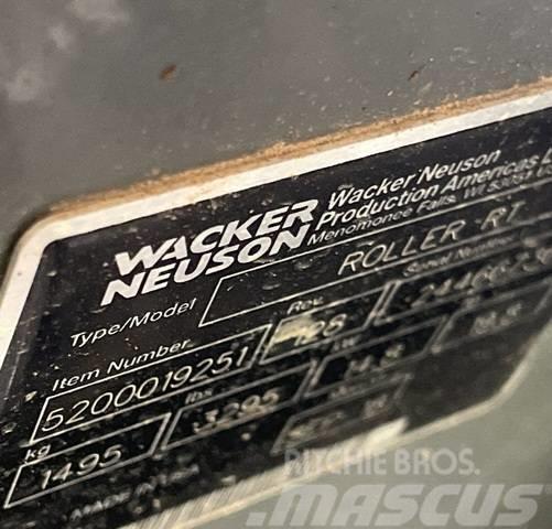 Wacker Neuson RTSC 3 Tandemové válce