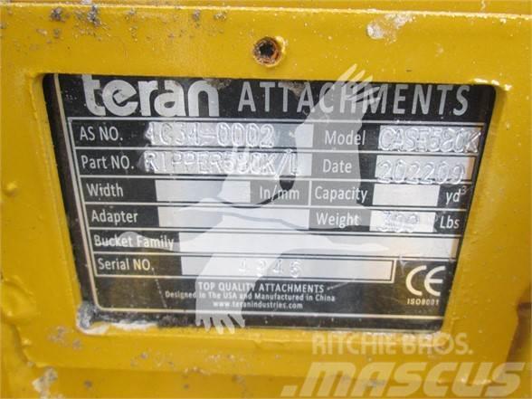 Teran EMAQ TERAN RIPPER CASE 580K Půdní rozrušovače