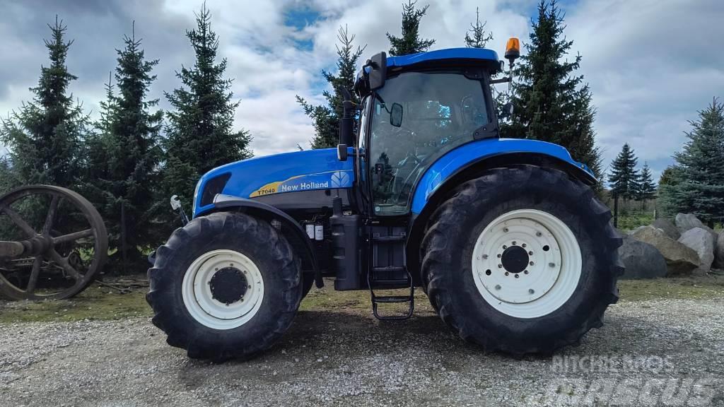 New Holland 7040 Traktory