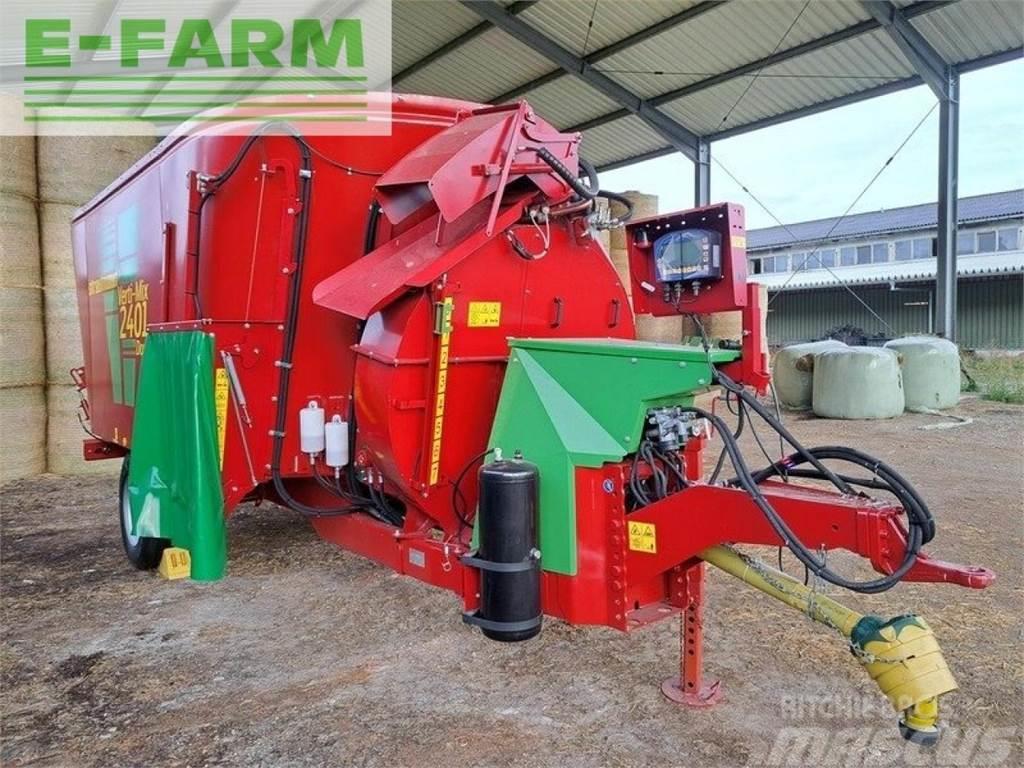 Strautmann verti mix 2401 double / strohgebläse Další stroje a zařízení pro chov zemědělských zvířat