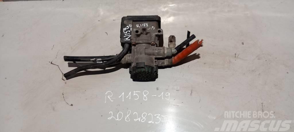 Renault Midlum 180 EBS brake valve 20828237 Brzdy