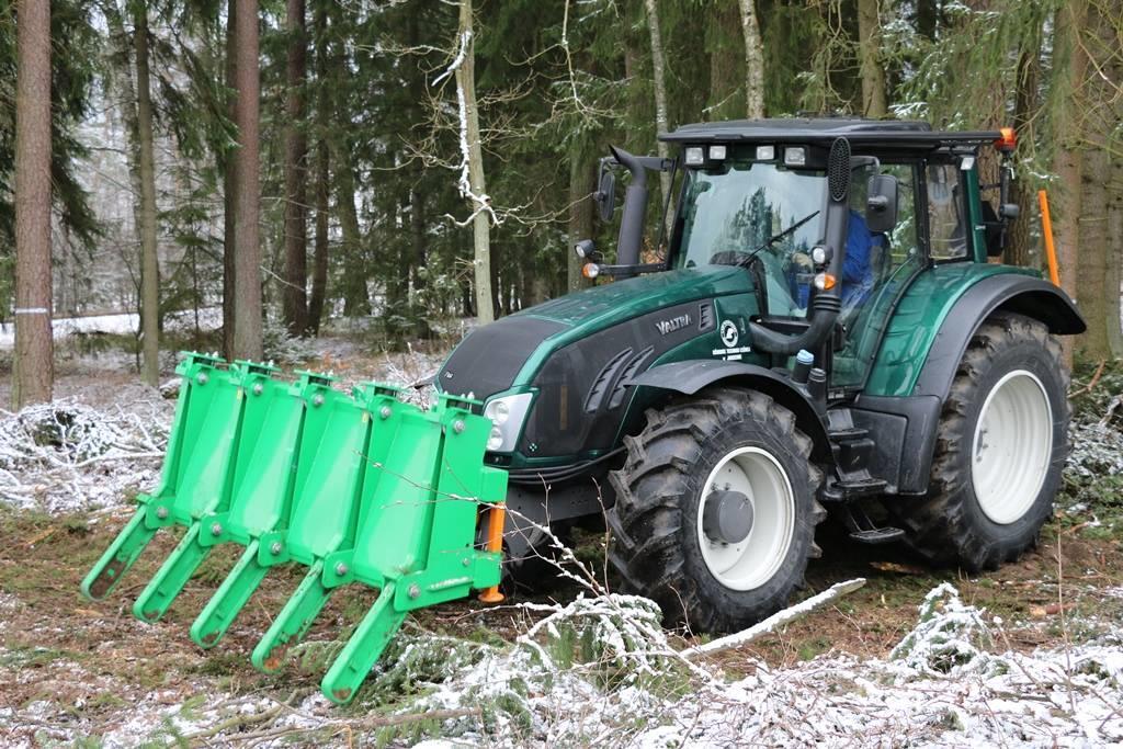  FHS Räumrechen Vyvážecí traktory