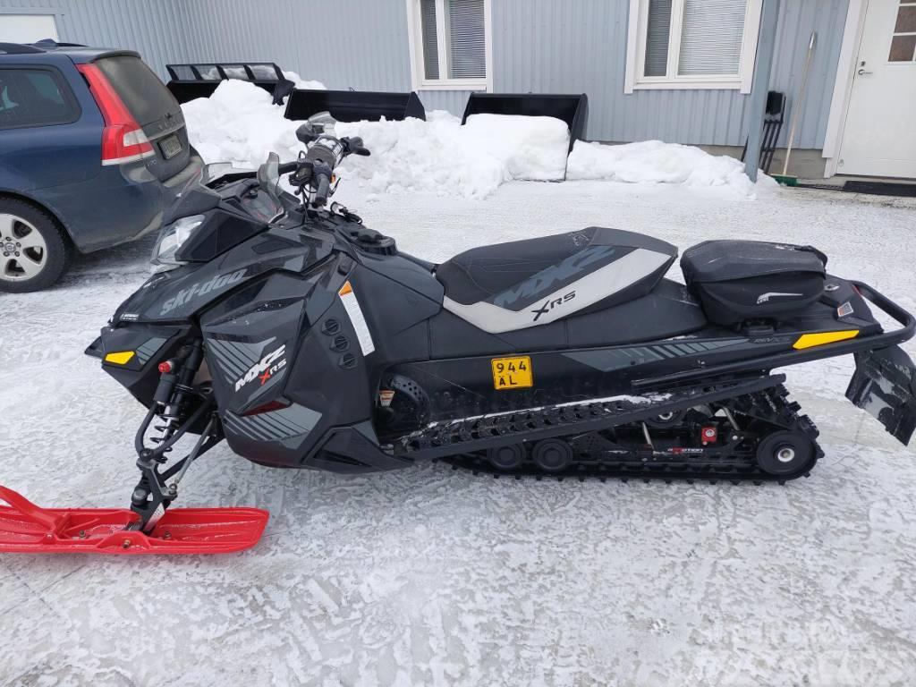 Ski-doo mxz 600 xrs Sněžné skútry