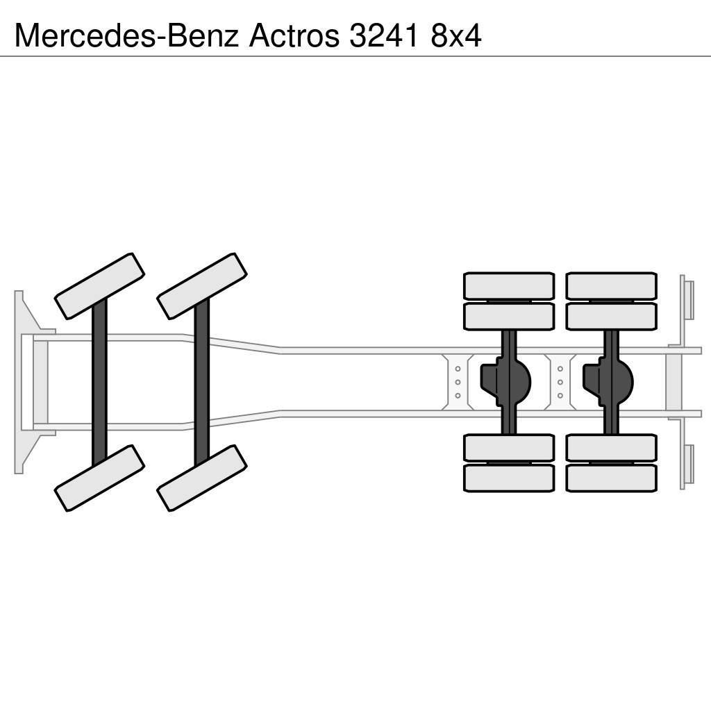 Mercedes-Benz Actros 3241 8x4 Kombinované/Čerpací cisterny