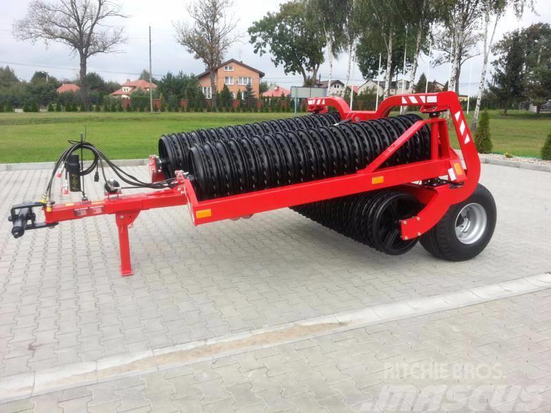 Agro-Factory Grom  roller/ rouleau 530mm Cambridge, 6,3m Válce