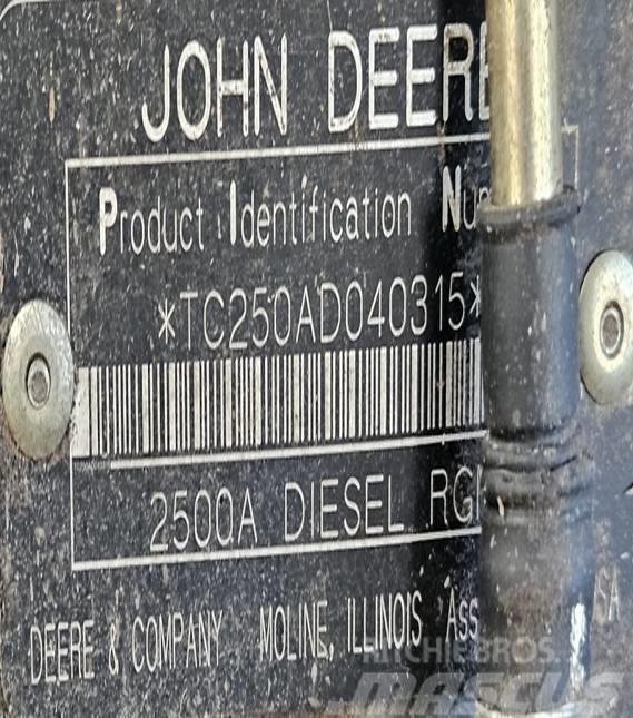 John Deere 2500 A Sekačky fervejí