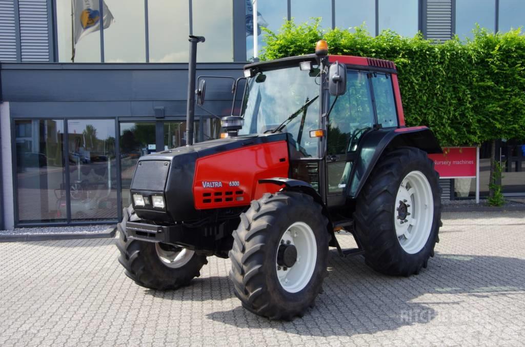 Valtra 6300 Traktory