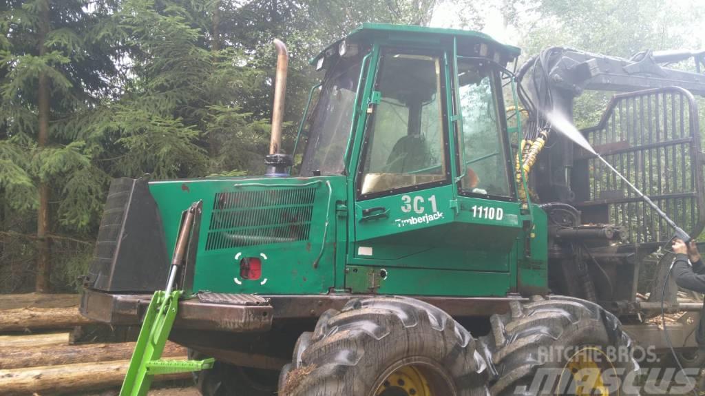 Timberjack 1110d Vyvážecí traktory