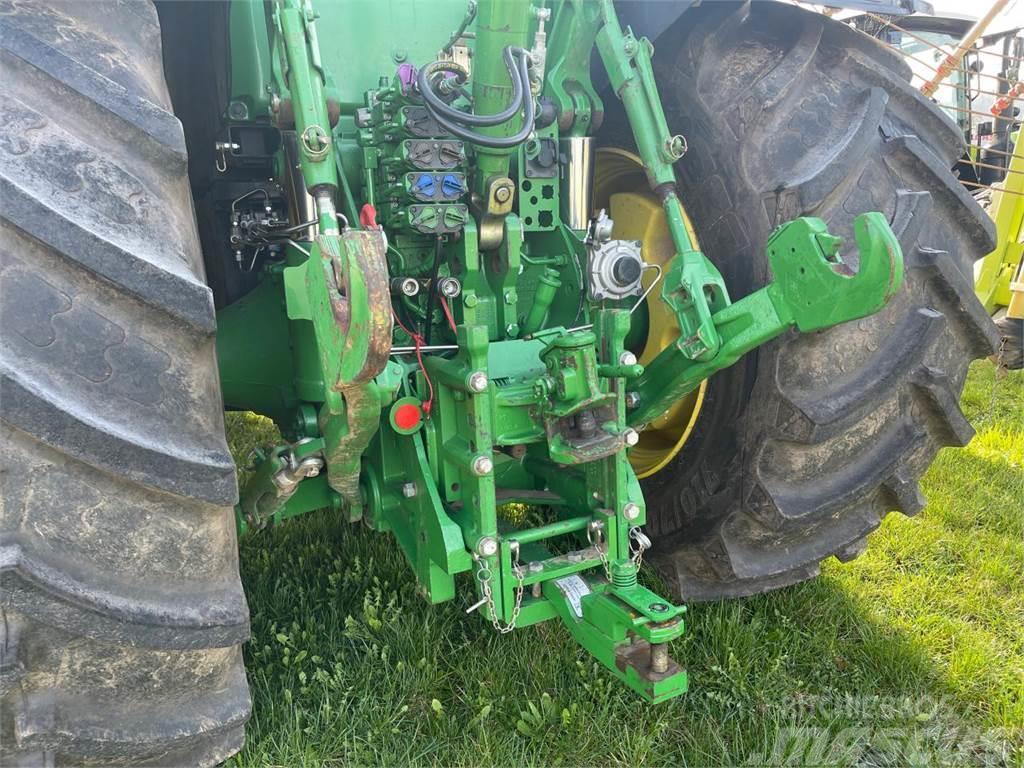 John Deere 8345 R Traktory