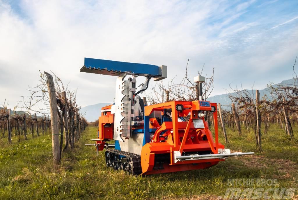  Slopehelper Robotic Vineyard & Orchard Farming Mac Další