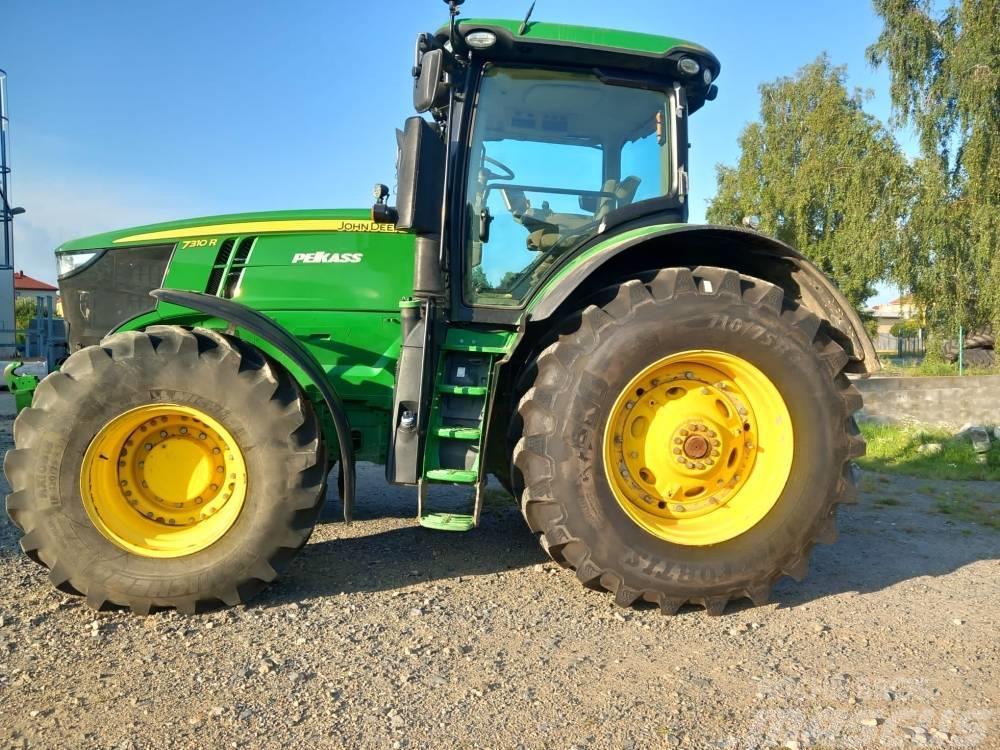 John Deere 7310 R Traktory