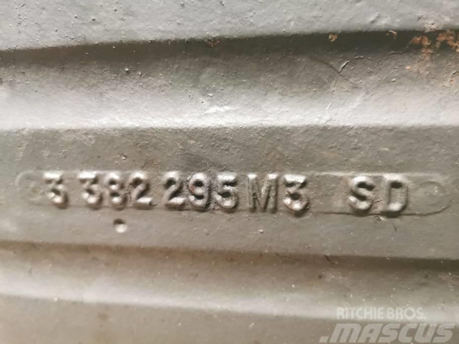 Massey Ferguson 3080 gearbox Převodovka