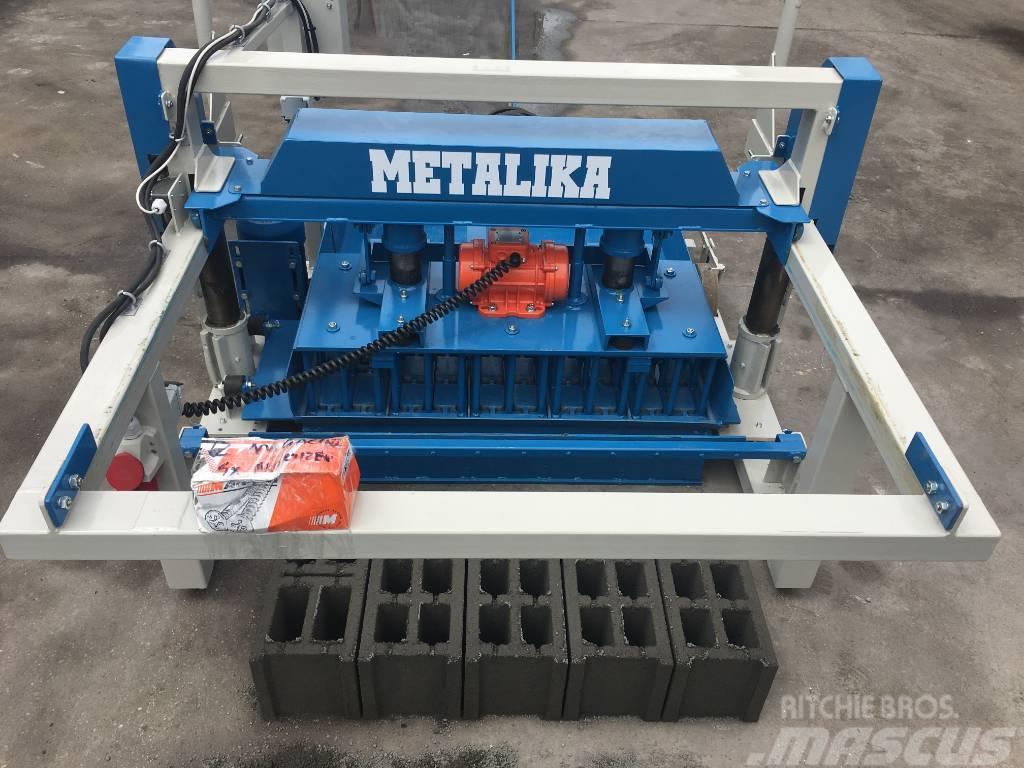 Metalika VP-5 Concrete block making machine Stroje na výrobu betonových prefabrikátů