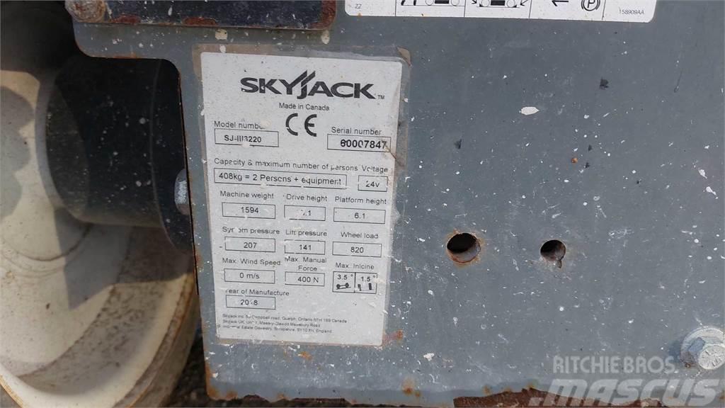 SkyJack SJIII3220 Nůžková zvedací plošina