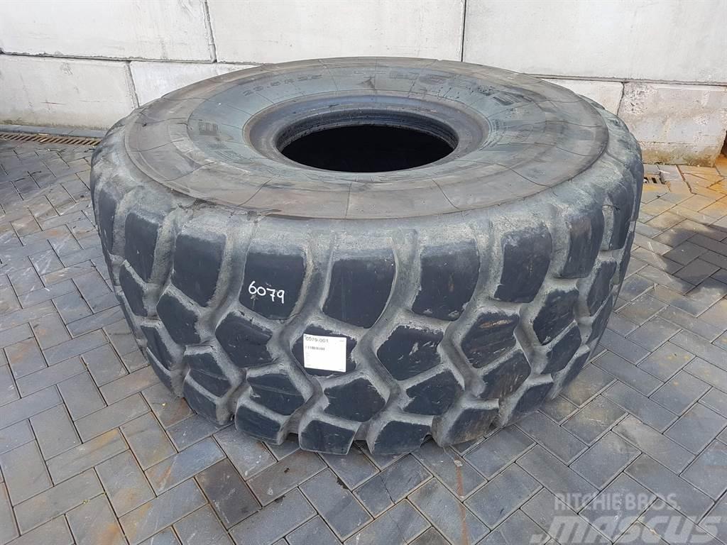 Triangle 29.5R25 - Tyre/Reifen/Band Pneumatiky, kola a ráfky