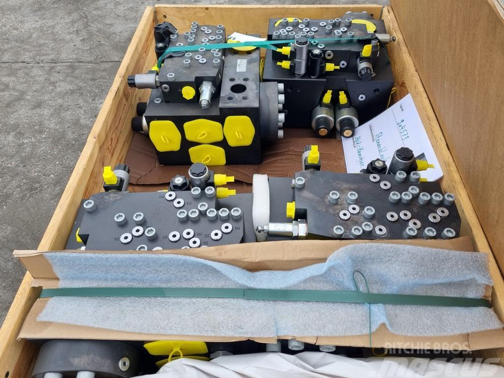 Bauer new hydraulic valves hammer Příslušenství a náhradní díly k vrtným zařízením