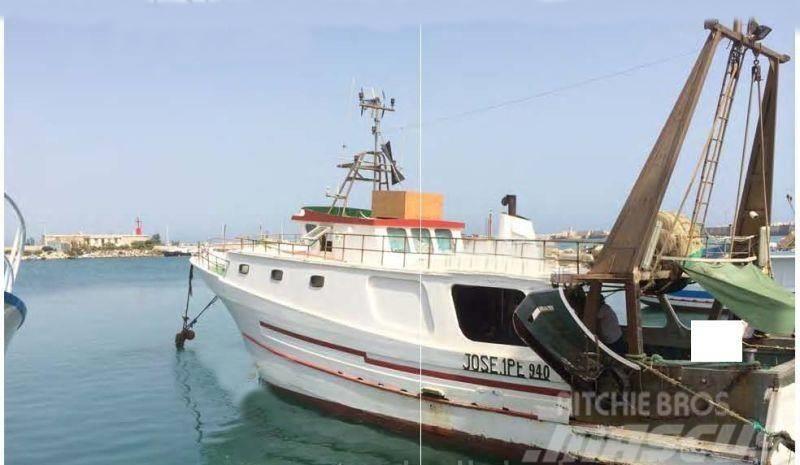  Barco de pesca denominada "Jose" Fishing boat Náhradní díly nezařazené