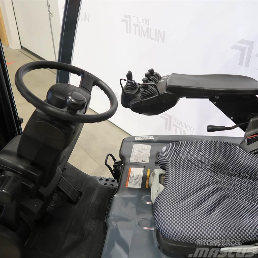 Toyota 8FBET15 Akumulátorové vozíky
