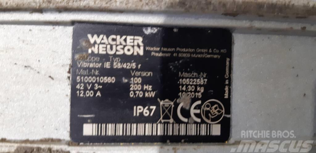 Wacker Neuson IE58/42 Bednění