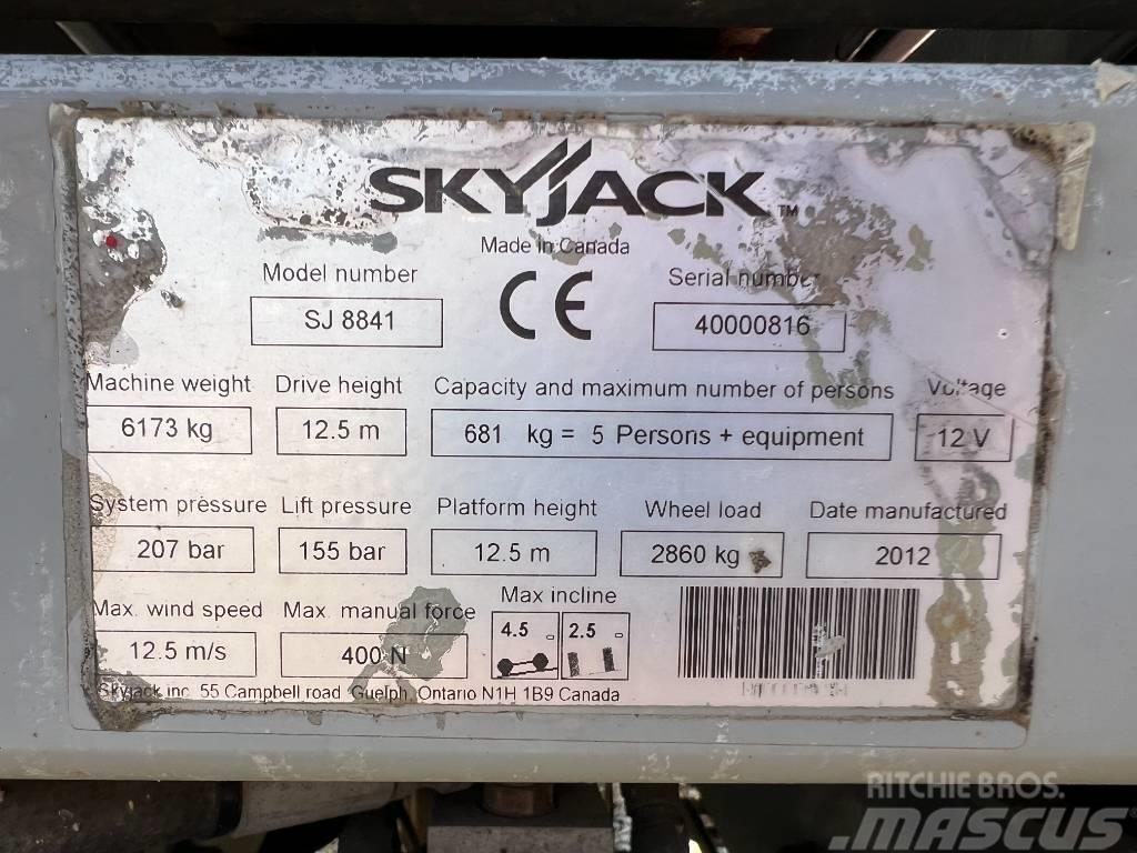 SkyJack SJ 8841 Nůžková zvedací plošina