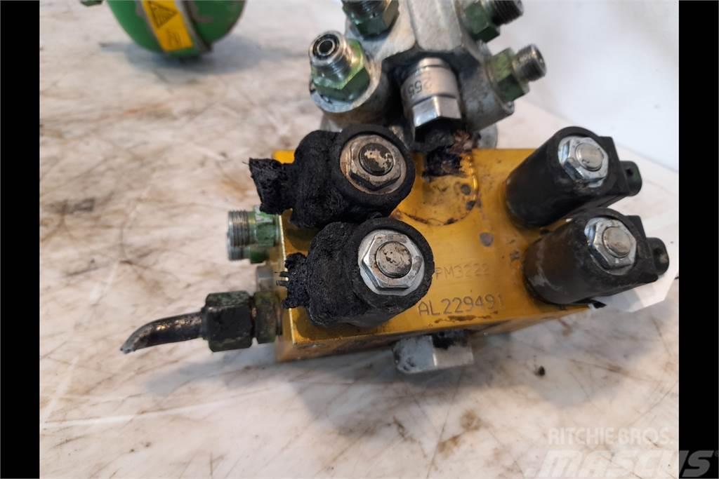 John Deere 6250R Suspension control valve Hydraulika