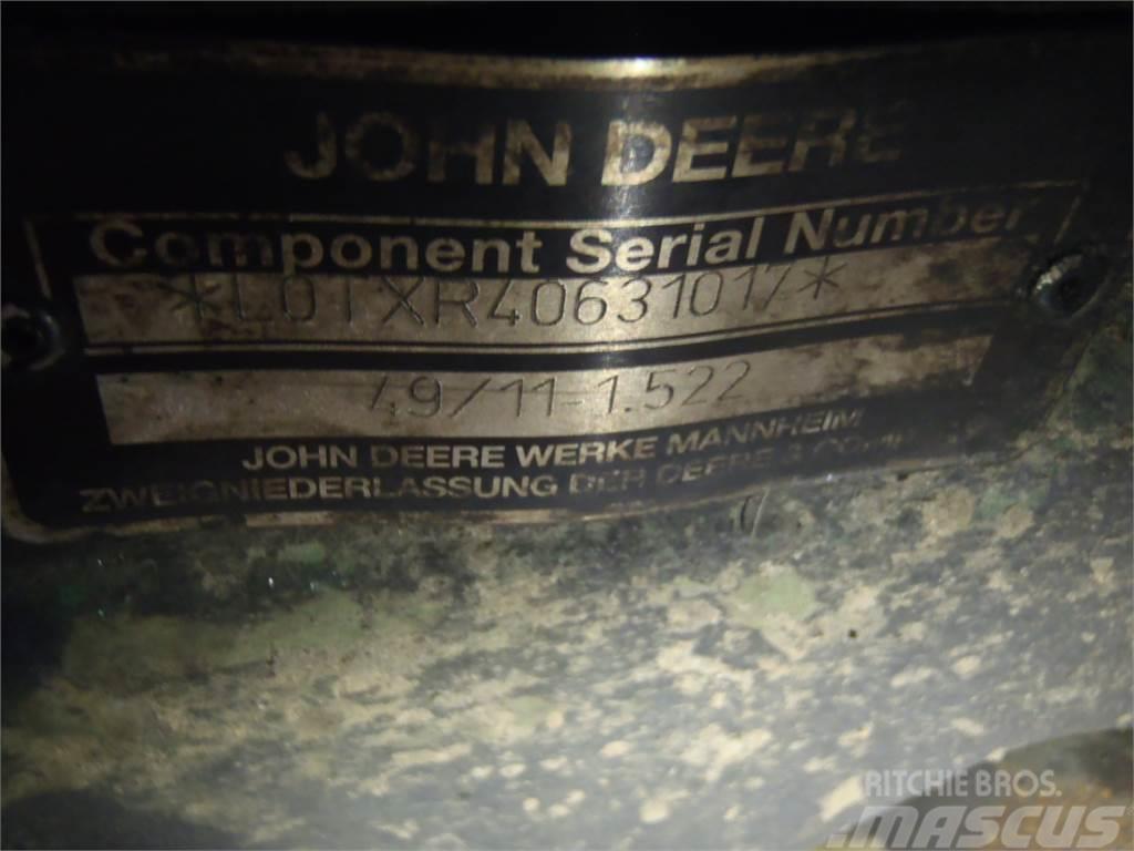 John Deere 6125 R Rear Transmission Převodovka