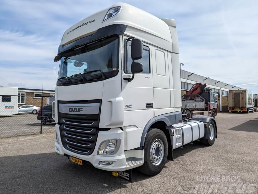 DAF FT XF460 4x2 Superspacecab Euro6 - Double Tanks - Tahače