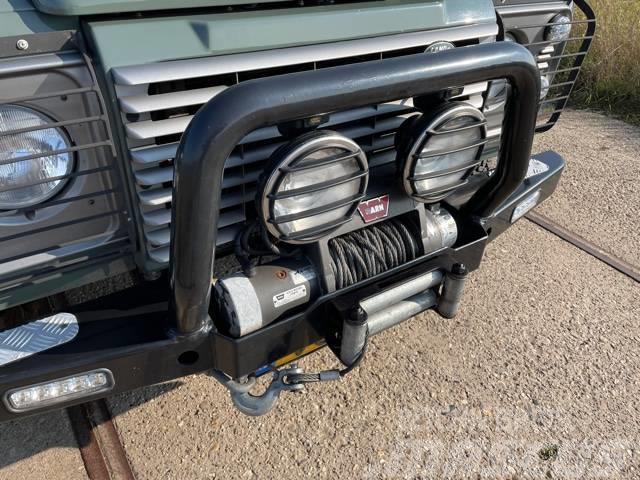 Land Rover Defender 90 Challenge specs 2014 Osobní vozy