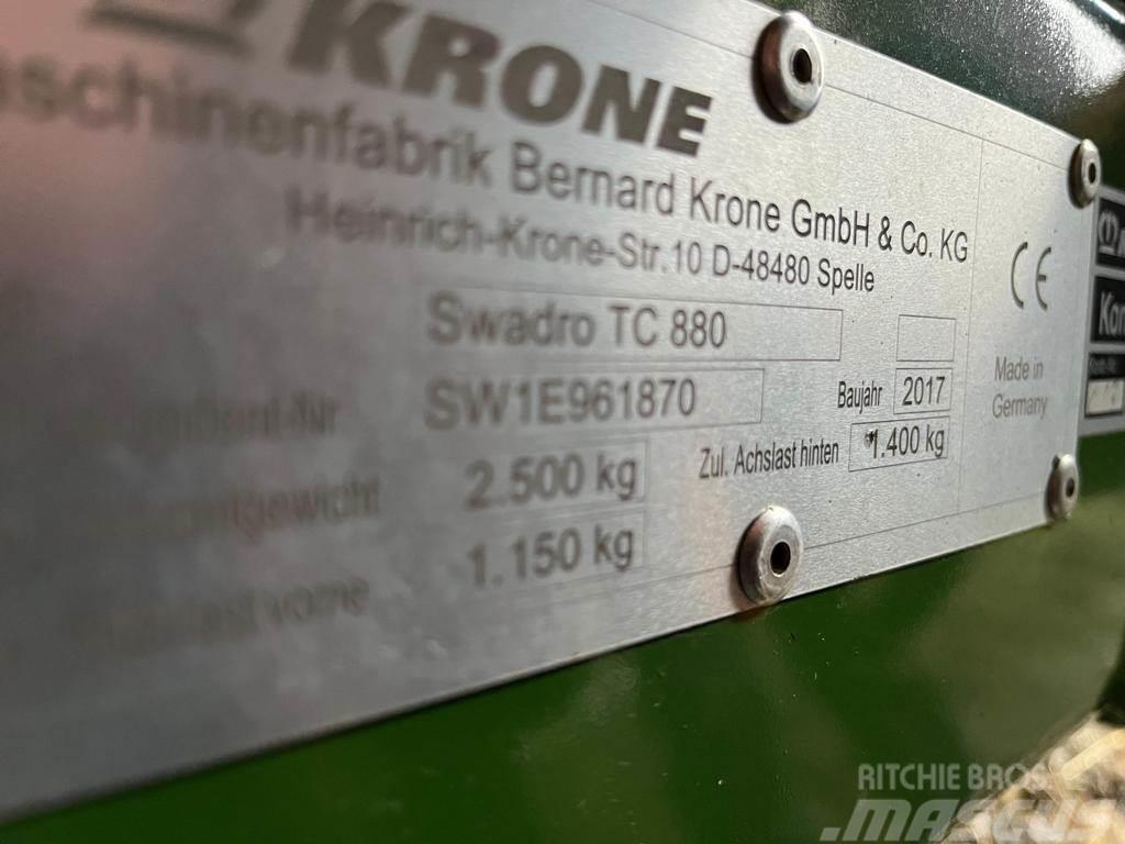 Krone TC880 PLUS Obraceče a shrabovače sena