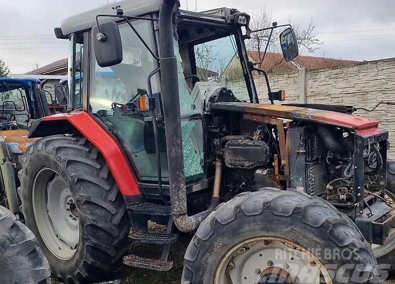  skrzynia zwrotnica silnik Massey Ferguson spare pa Další příslušenství k traktorům