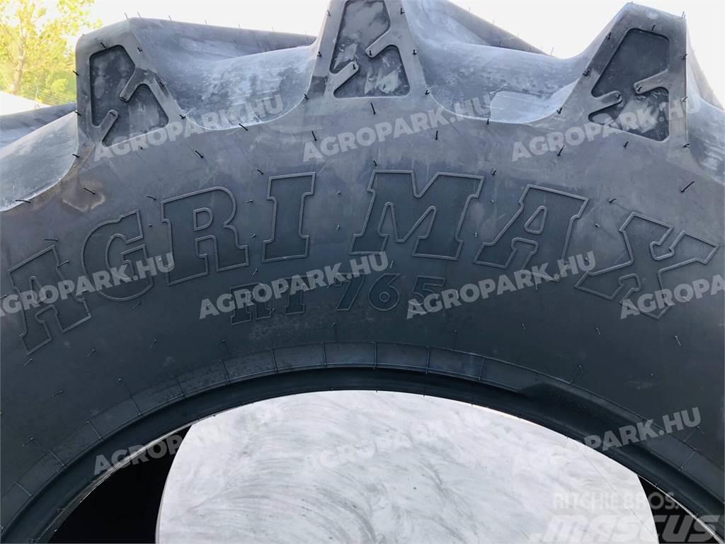 BKT tire in size 710/70R42 Pneumatiky, kola a ráfky