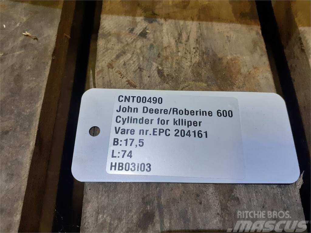 John Deere 900 Robotické sekačky