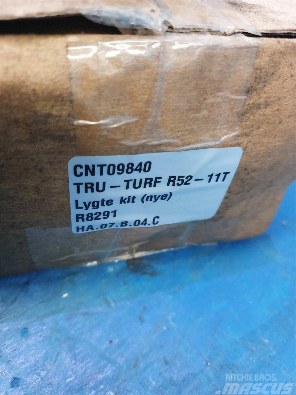  Tru-Turf R52 Ostatní