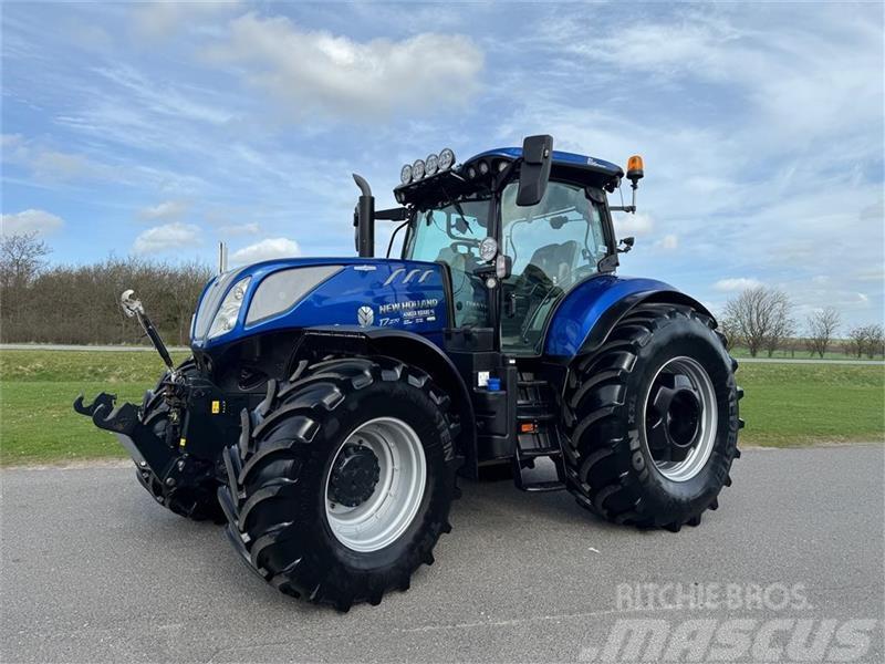 New Holland T7.270 AC BLUEPOWER Traktory