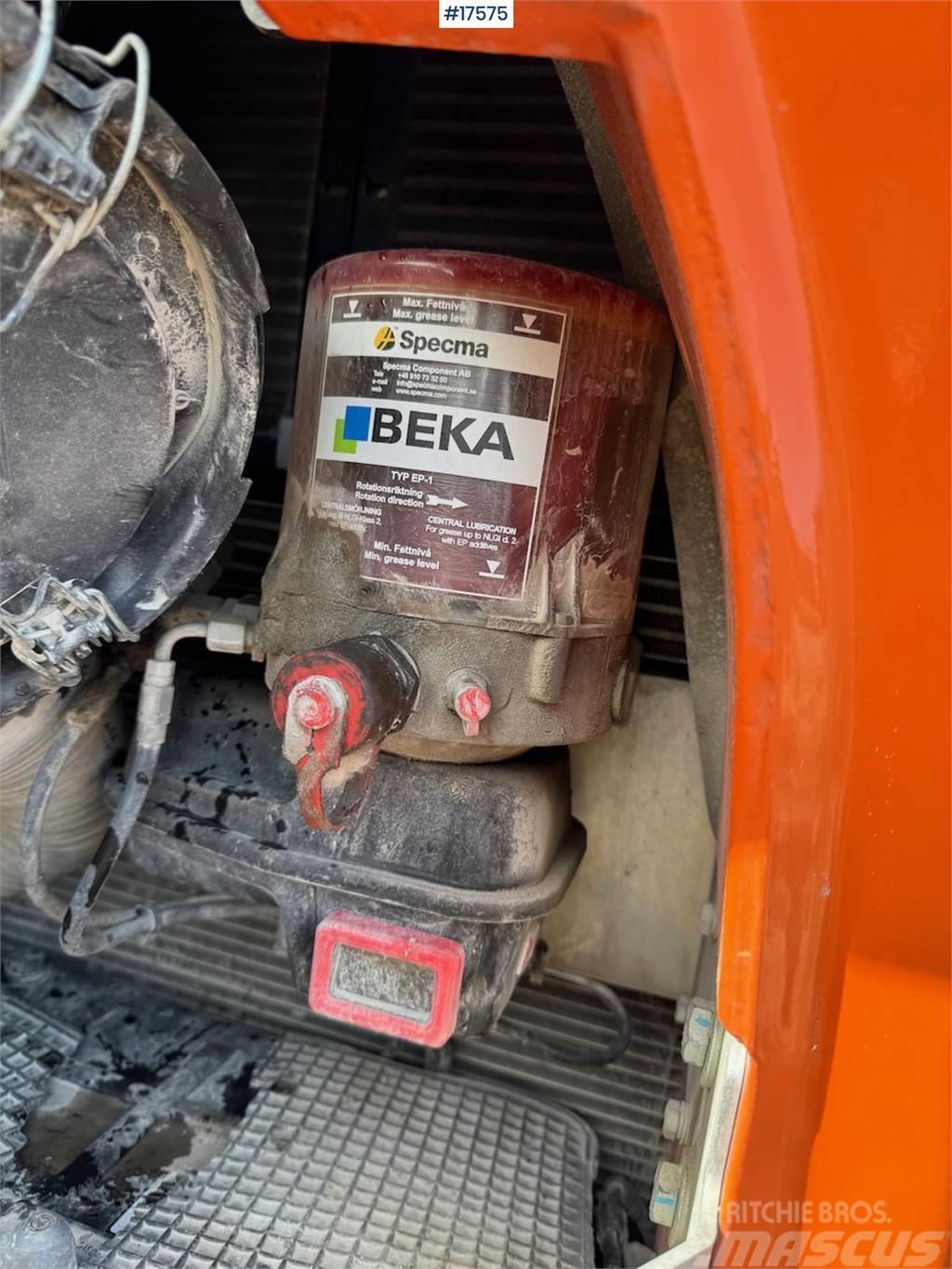 Doosan DX140LCR-5 Crawler excavator w/ tilt and 2 buckets Pásová rýpadla