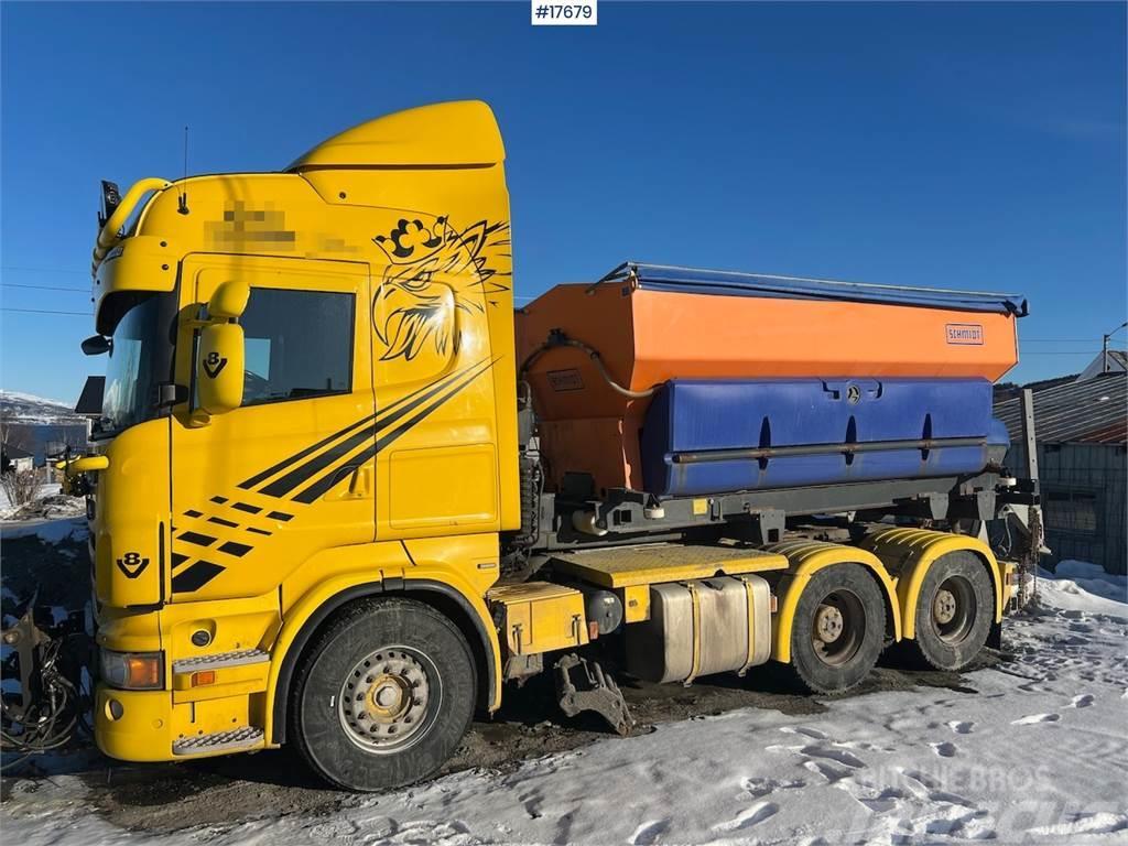 Scania R620 6x4 snow rigged combi truck Tahače