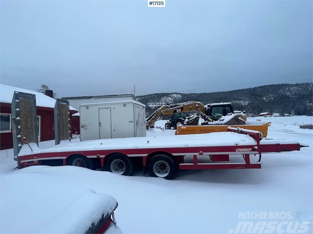  Scanslep machine trailer w/ hydraulic driving brid Další přívěsy
