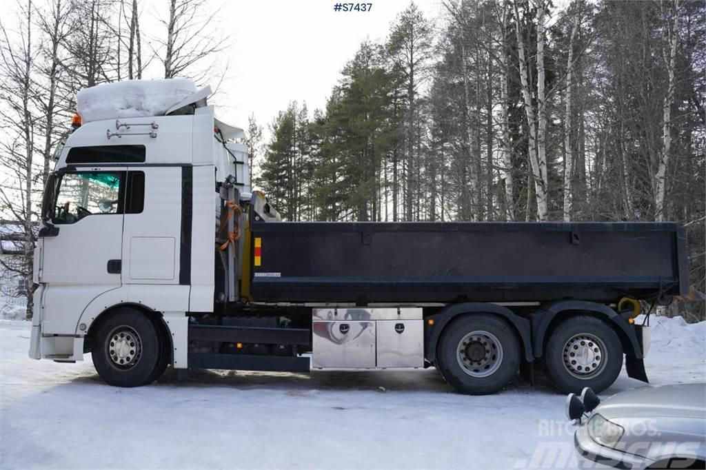 MAN TGX26.480 6x2 Hook truck with flat bed Hákový nosič kontejnerů