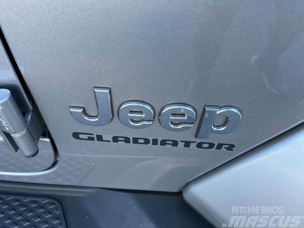 Jeep Gladiator Overland Osobní vozy