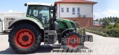 Fendt 824 Vario SCR Traktory