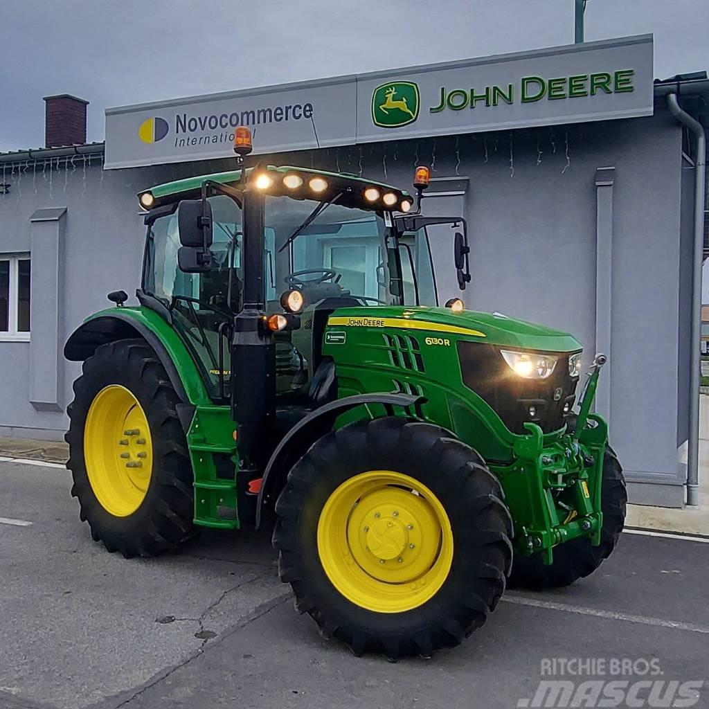 John Deere 6130 R Traktory