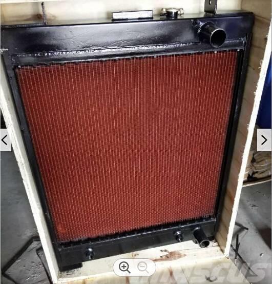Komatsu D65P-12 radiator 14X-03-11215 Ostatní komponenty