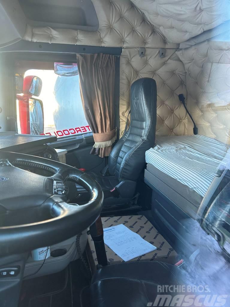 Scania R560 8x4*4 R 560, 8x4*4 Nákladní vozidlo bez nástavby